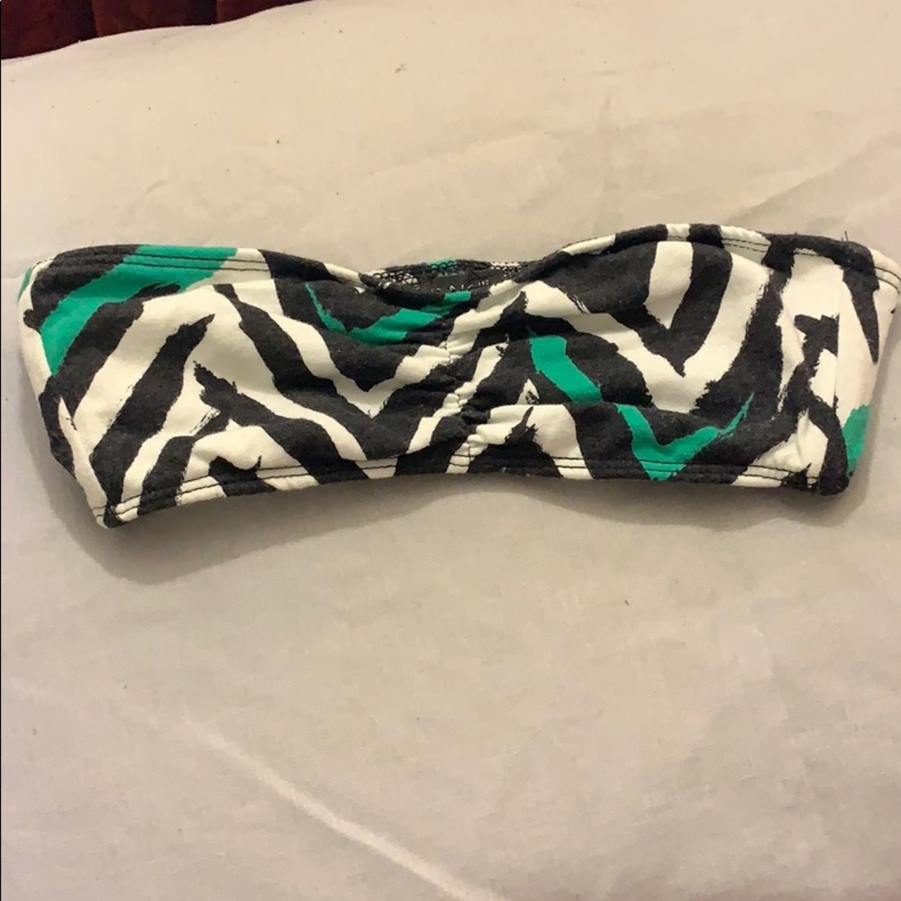 Nollie Bandeau